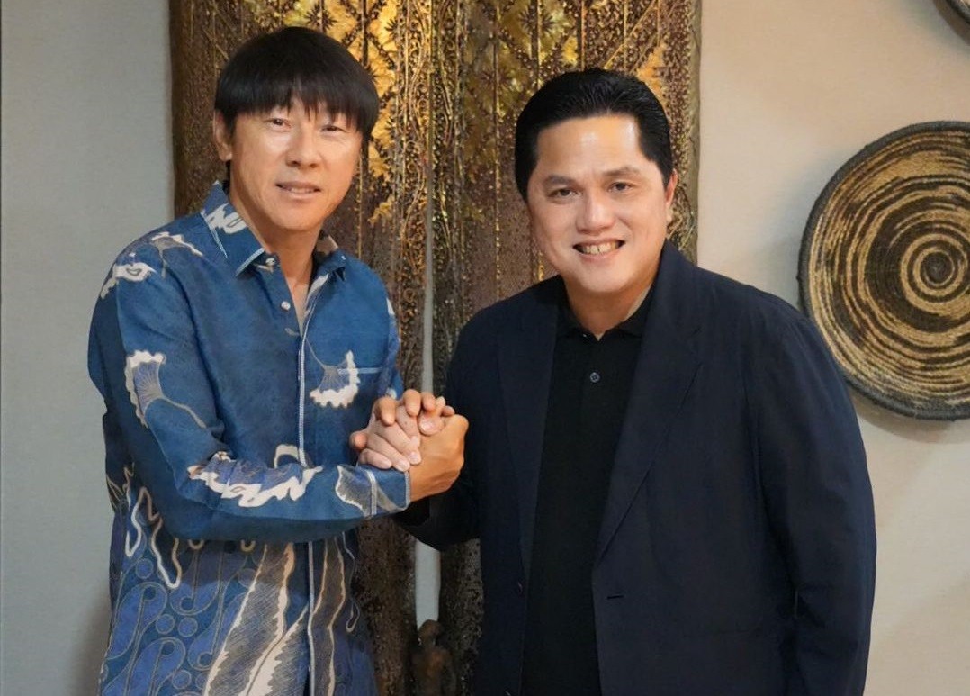pelatih-timnas-indonesia-shin-tae-yong-akhirnya-bertemu-ketum-pssi-erick-thohir-bahas-soal-apa-l8wrbm2g01-1681966834.jpg
