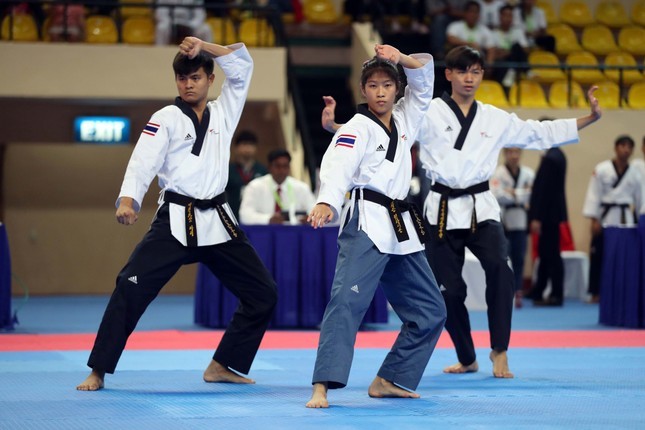 taekwondo-thai-lan-1682412595.jpg