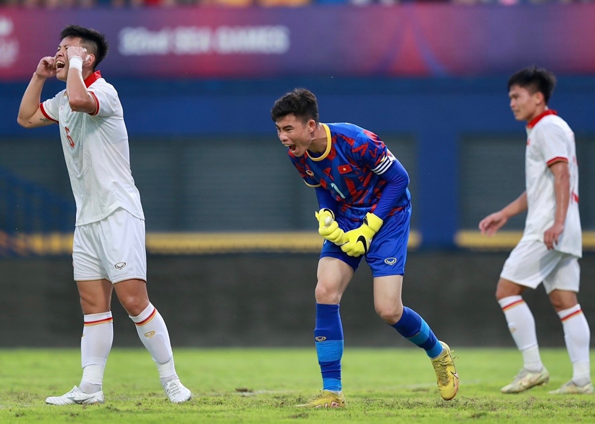 i1-thethaovnecdnnet-2023-05-03-u22-viet-nam-u22-singapore-sea-games-32-7-1683112520-1683186946.jpg