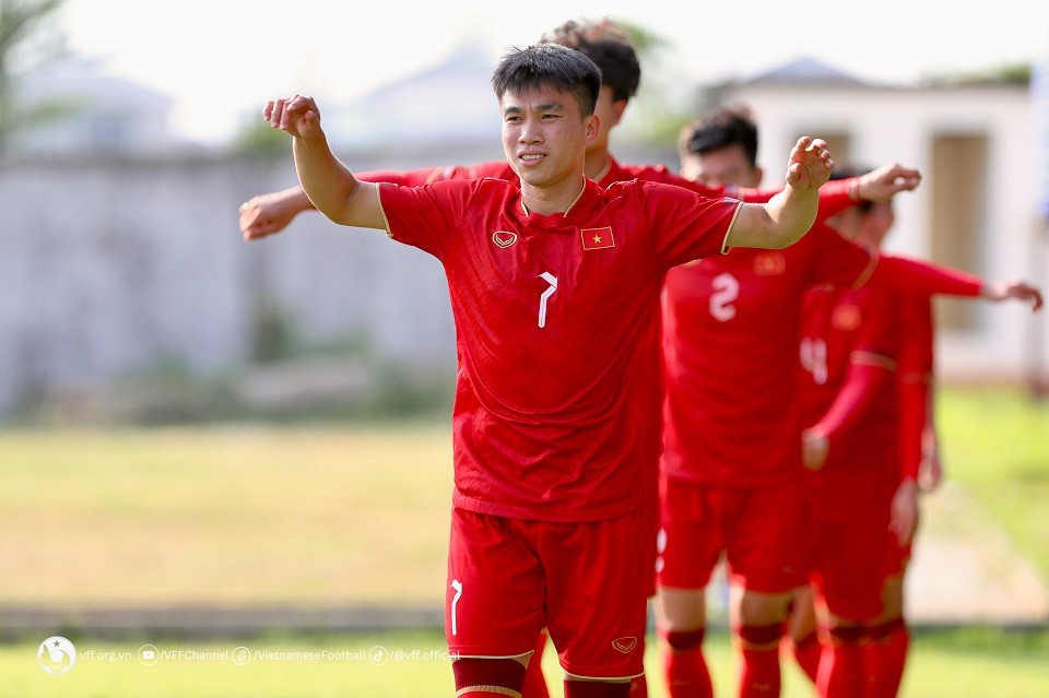 u22-viet-nam-vs-u22-malaysia-1-1683385279.jpg