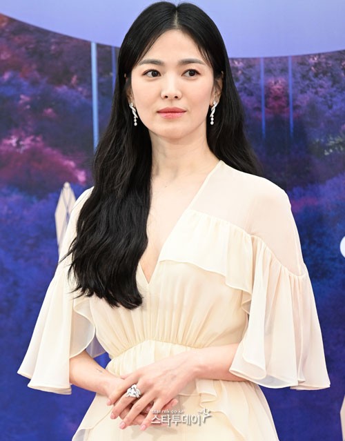 song-hye-kyo2-1683863465.jpg