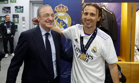 Chia tay Real Madrid? Luka Modric xác định tương lai